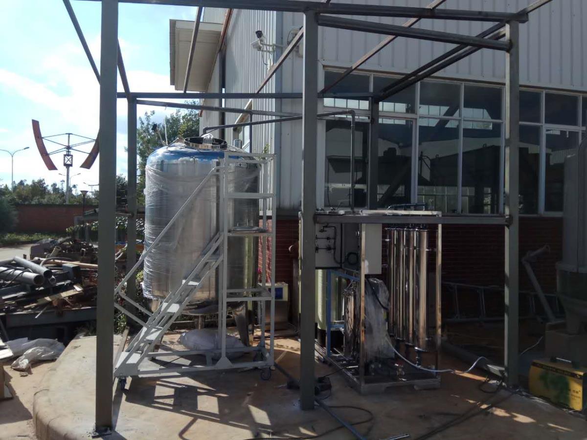 反滲透設(shè)備、反滲透純水設(shè)備