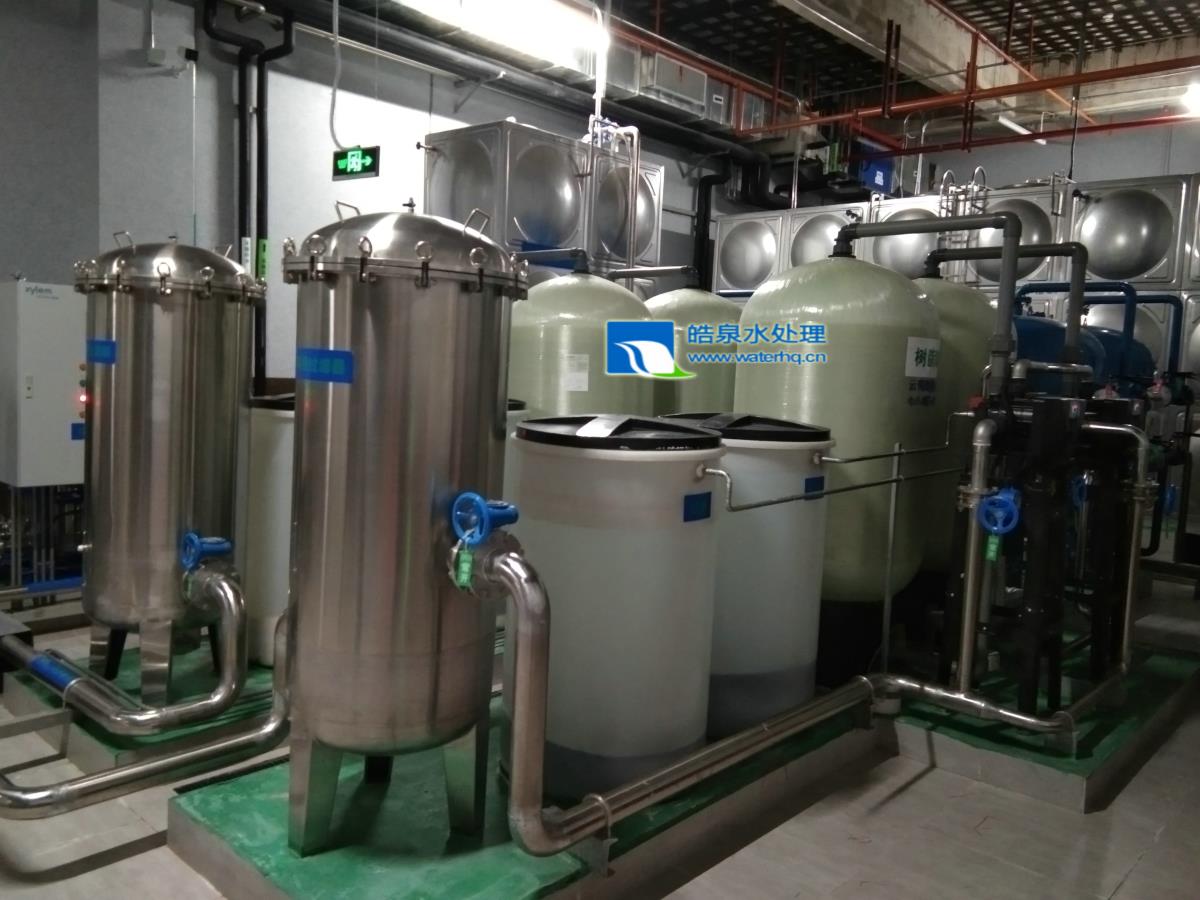 全自動(dòng)軟水設(shè)備應(yīng)用在香格里拉月光城英迪格酒店